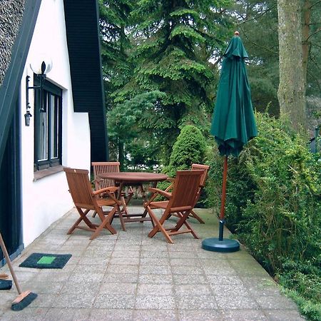 Reetdach-Ferienhaus In Quilitz Rankwitz Exterior foto
